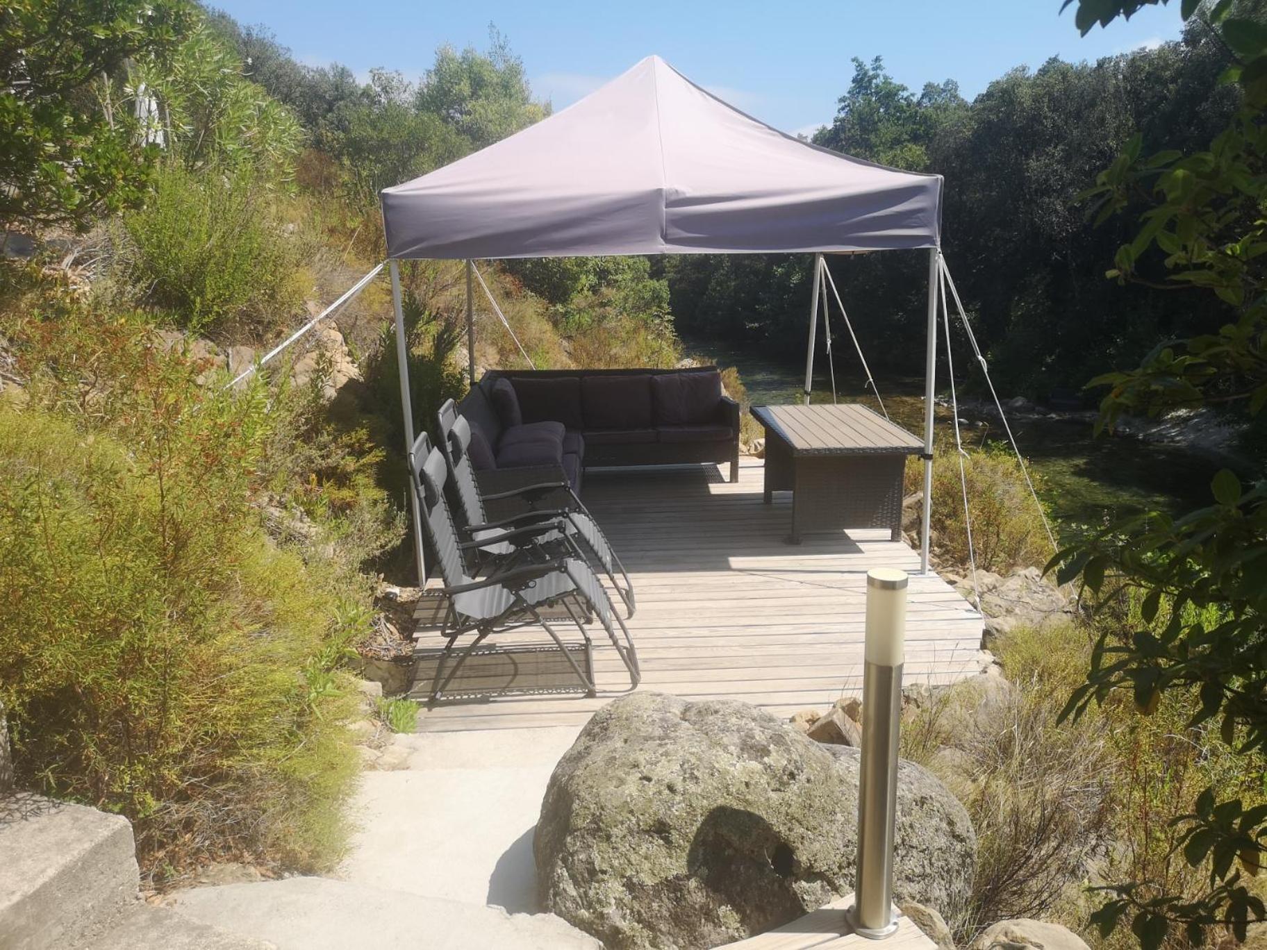 Villa Les Pieds Dans L'Eau Le Pont du Travo 外观 照片