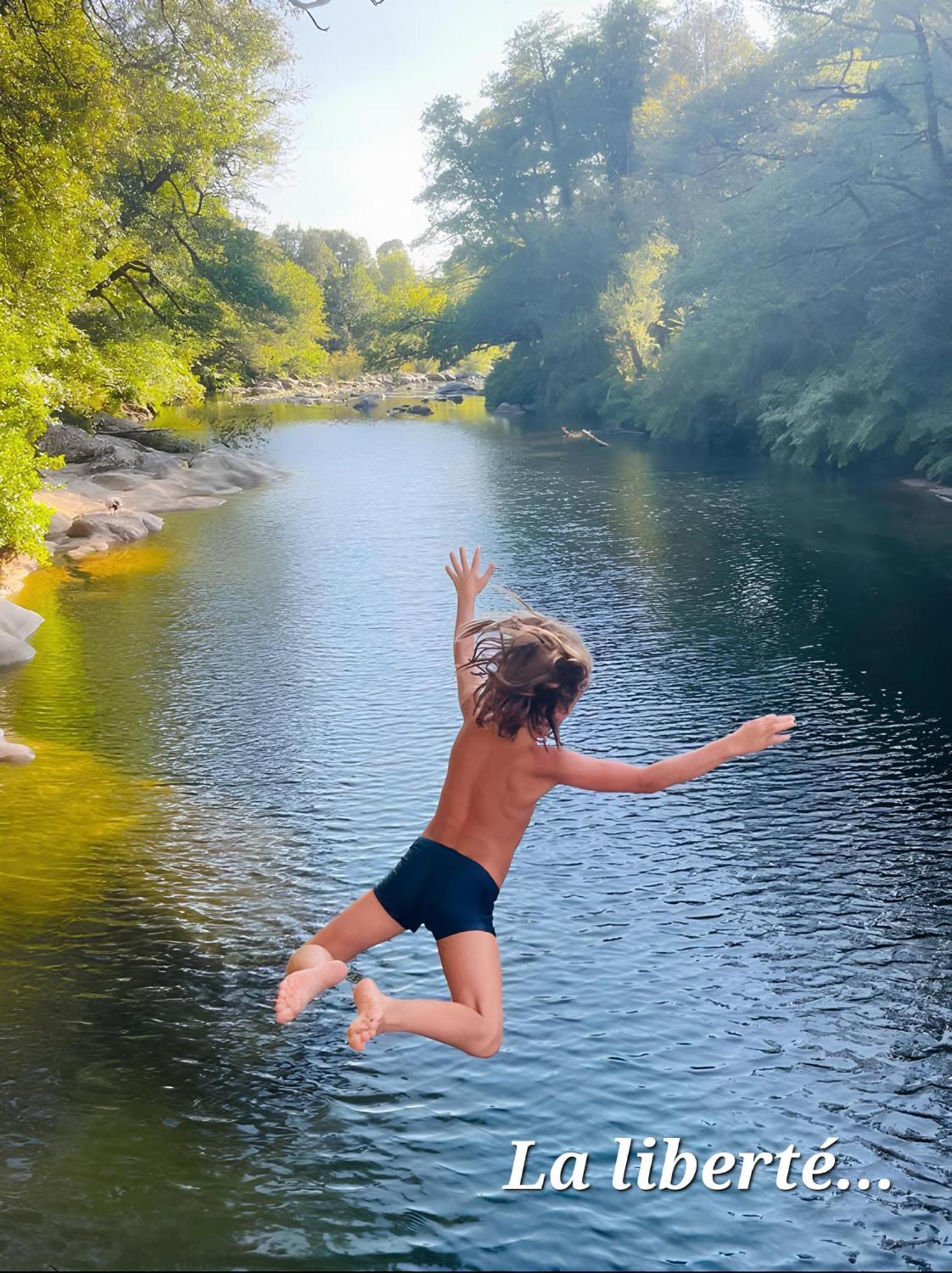 Villa Les Pieds Dans L'Eau Le Pont du Travo 外观 照片